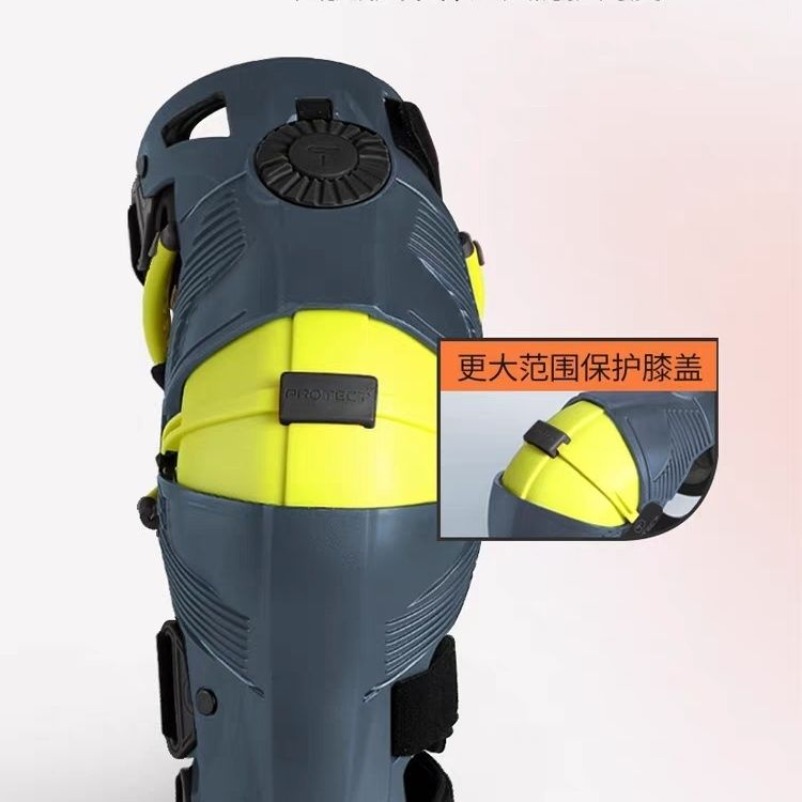 Protezioni per le ginocchia a  - Riding Gear recensione e prezzo